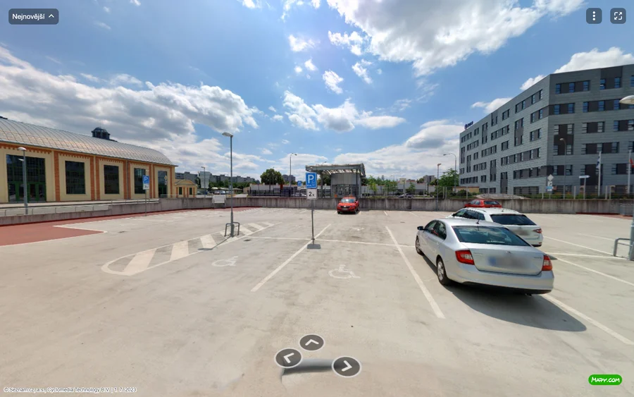 Parkoviště U Planetária, Plzeň 3