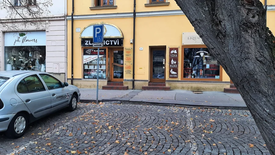 Parkoviště Masarykovo nám., Uherské Hradiště