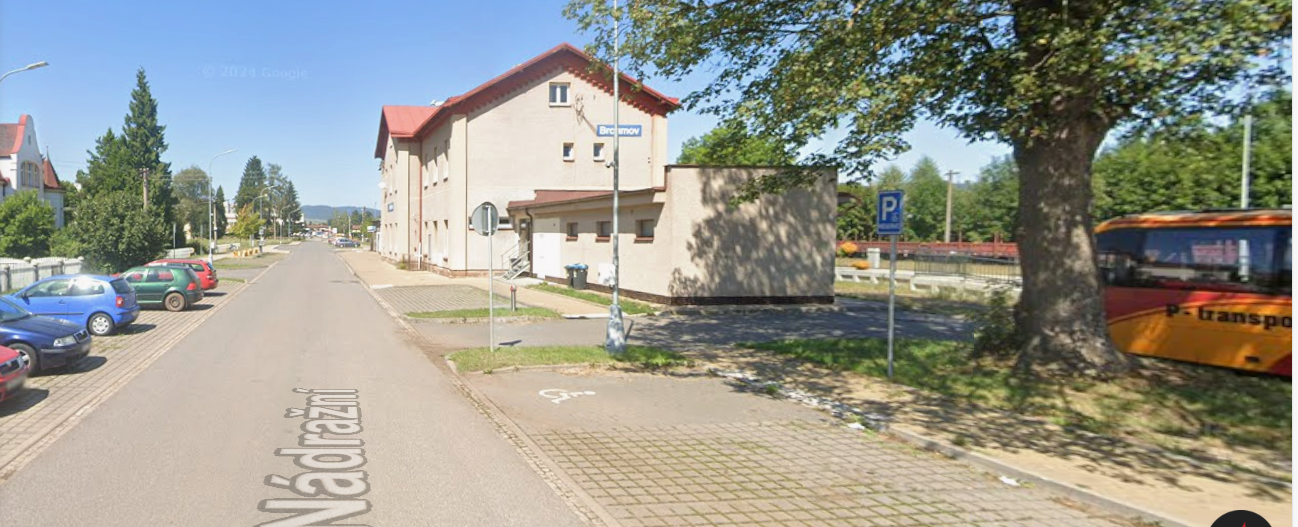 Parkoviště Nádražní ul., Broumov