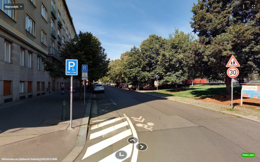 Parkoviště Lannova ul., Praha 1