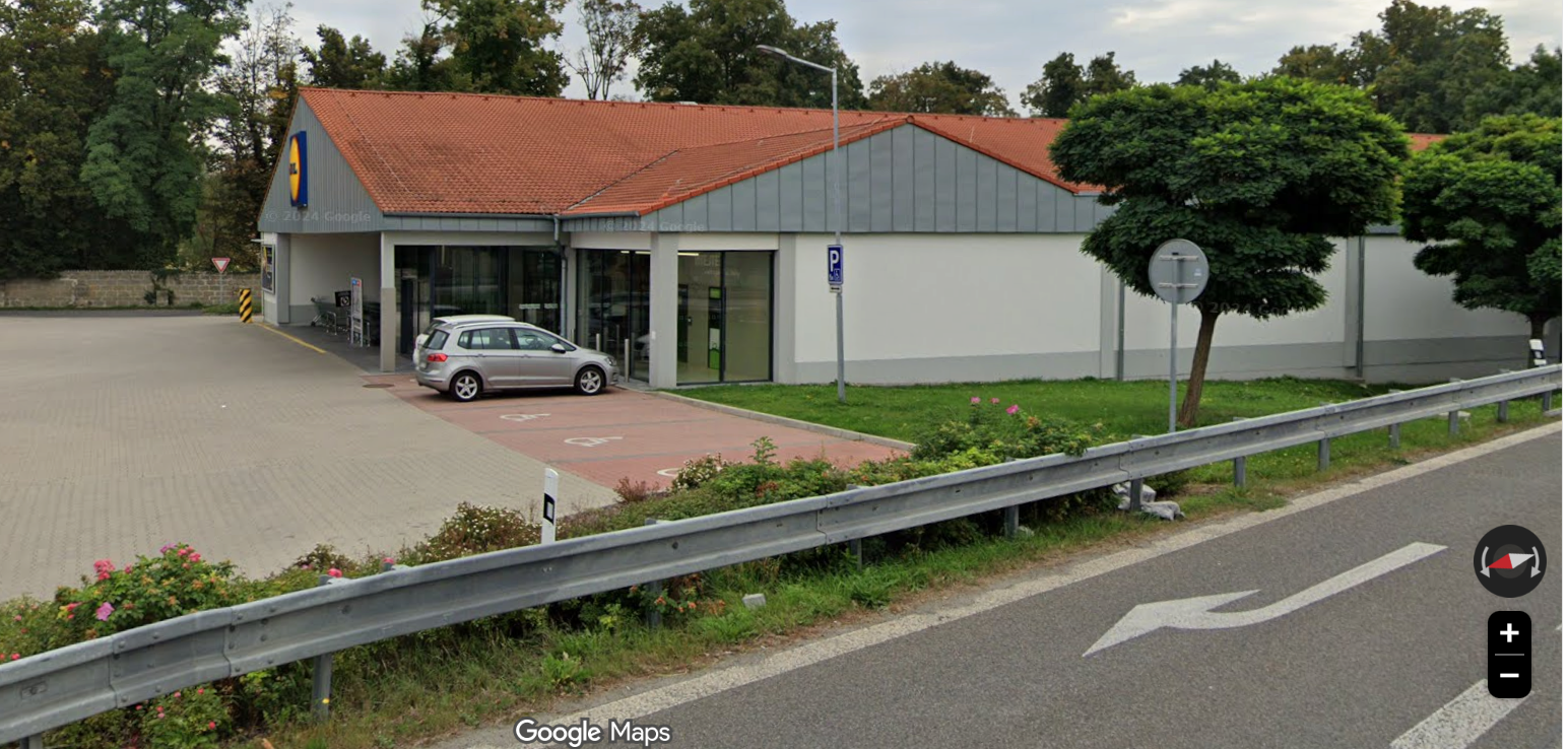 Parkoviště Lidl Zámecká ul., Doksy