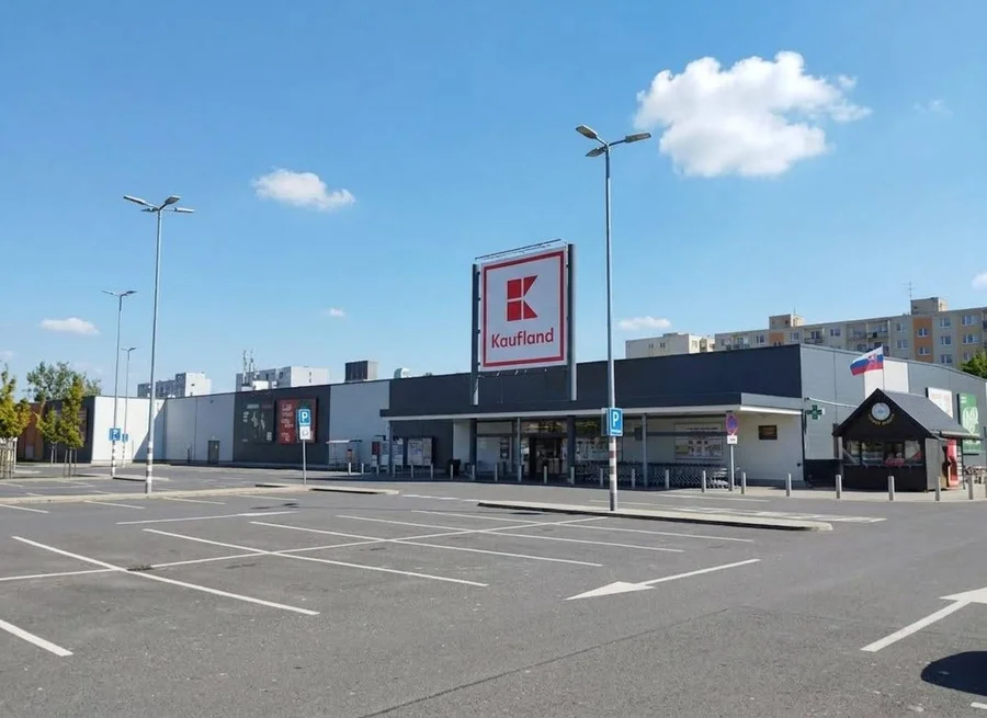 Kaufland Prievidza, Slovensko