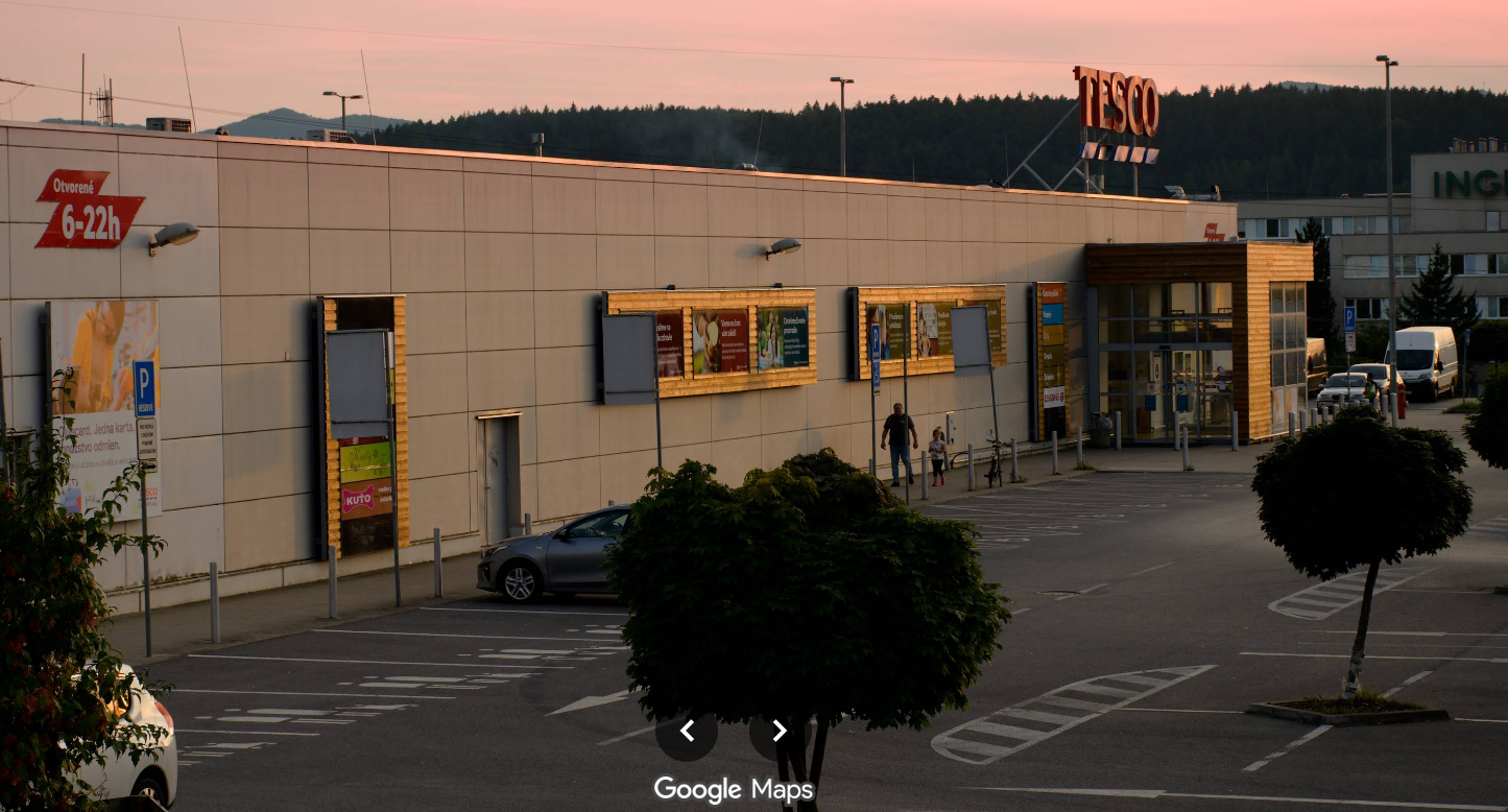 Tesco Obvodová ul., Žilina, Slovensko