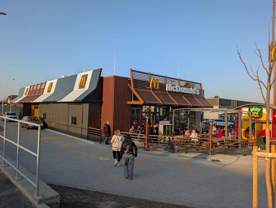 McDonald's, Líbalova ul., Třeboň