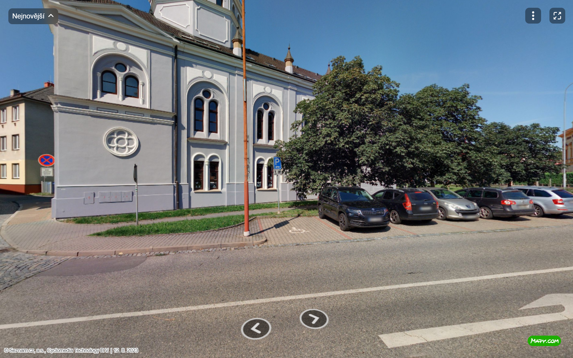 Parkoviště Velehradská tř., Uherské Hradiště
