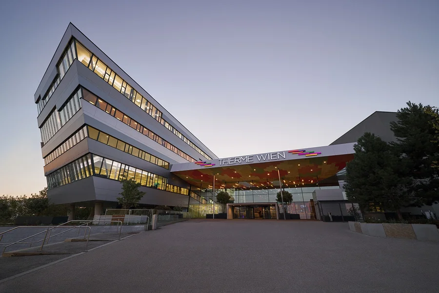 Therme Wien, Rakousko
