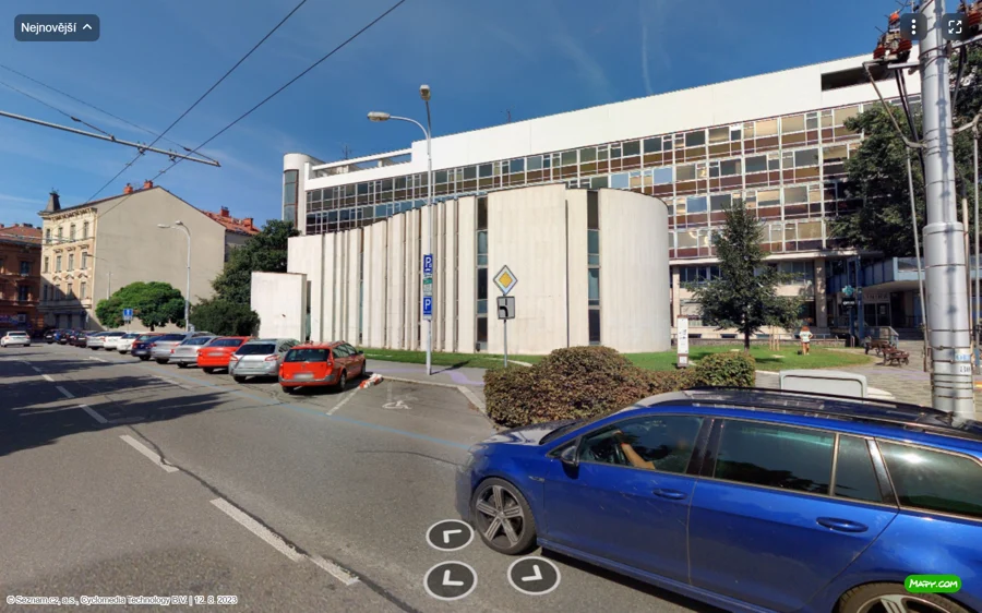 Parkoviště Žerotínovo nám., Brno – Veveří