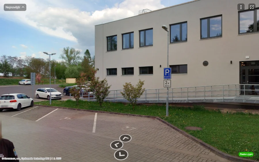 Parkoviště Nám. 30. června, Milovice-Mladá