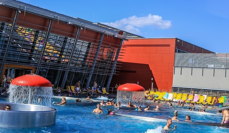 Zábavní centrum AQUALAND MORAVIA Pasohlávky