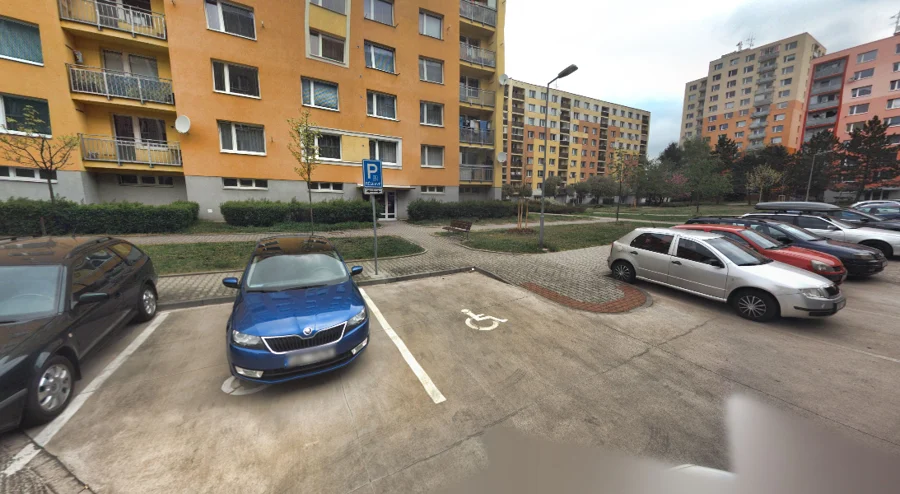 Parkovací místo 2x