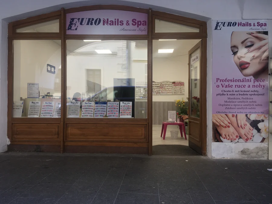 Euronails