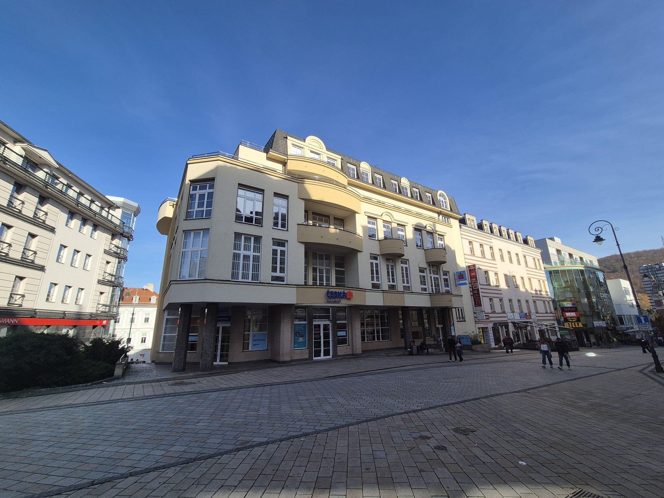 Česká spořitelna ul. T. G. Masaryka, Karlovy Vary
