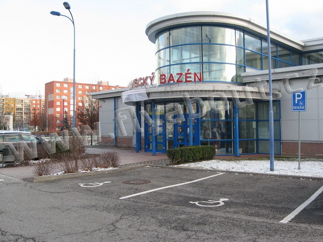 Parkoviště Aquacentrum Lagoon, Praha 18 