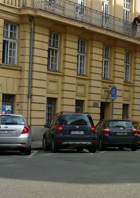 Vyhrazené parkoviště