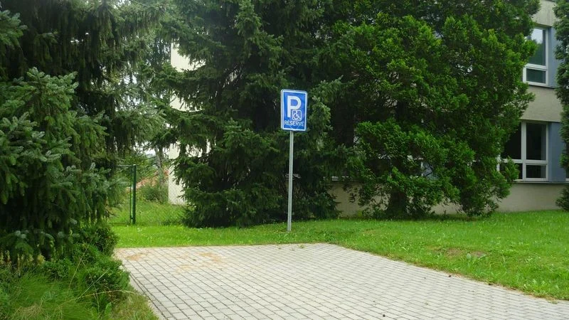 Vyhrazené parkoviště