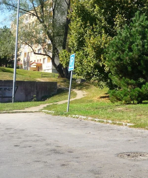 Vyhrazené parkoviště