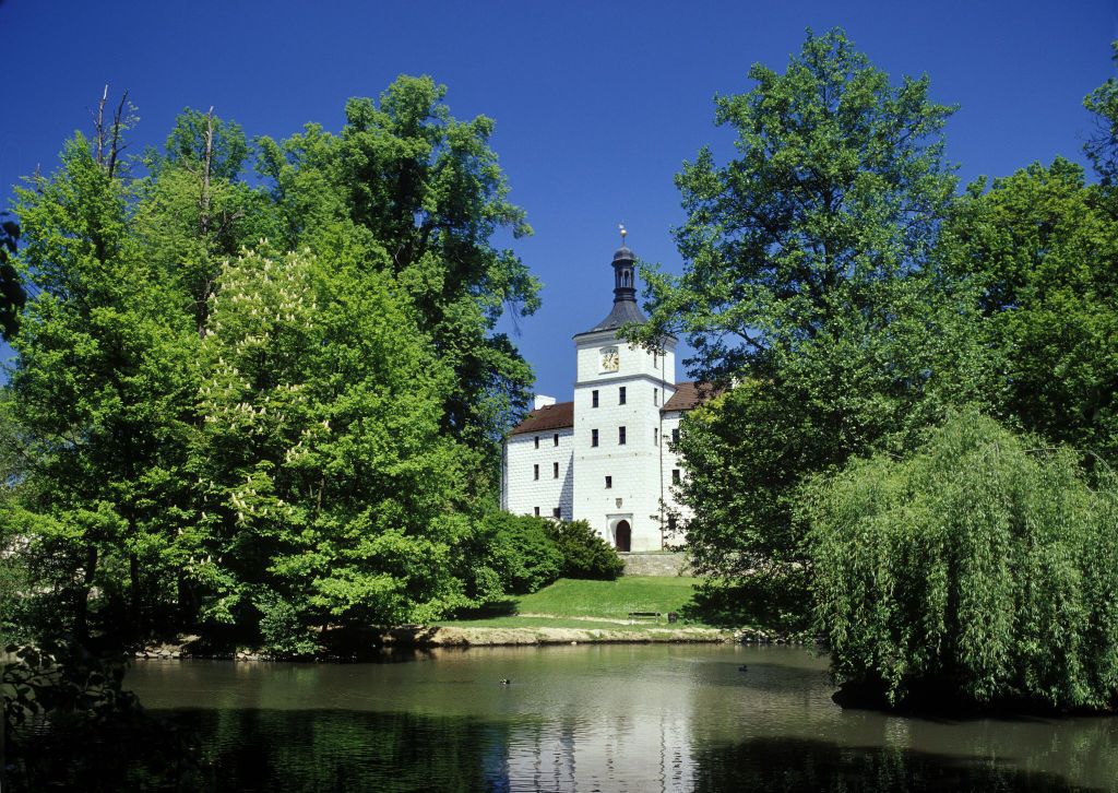 Zámecký park Březnice