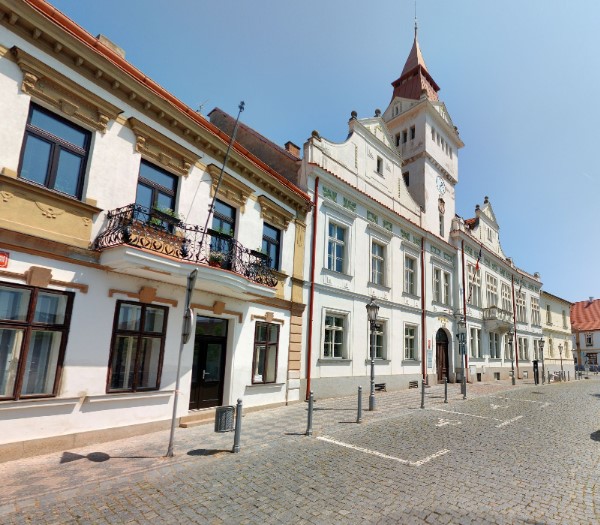 Parkoviště Mariánské nám., Brandýs nad Labem