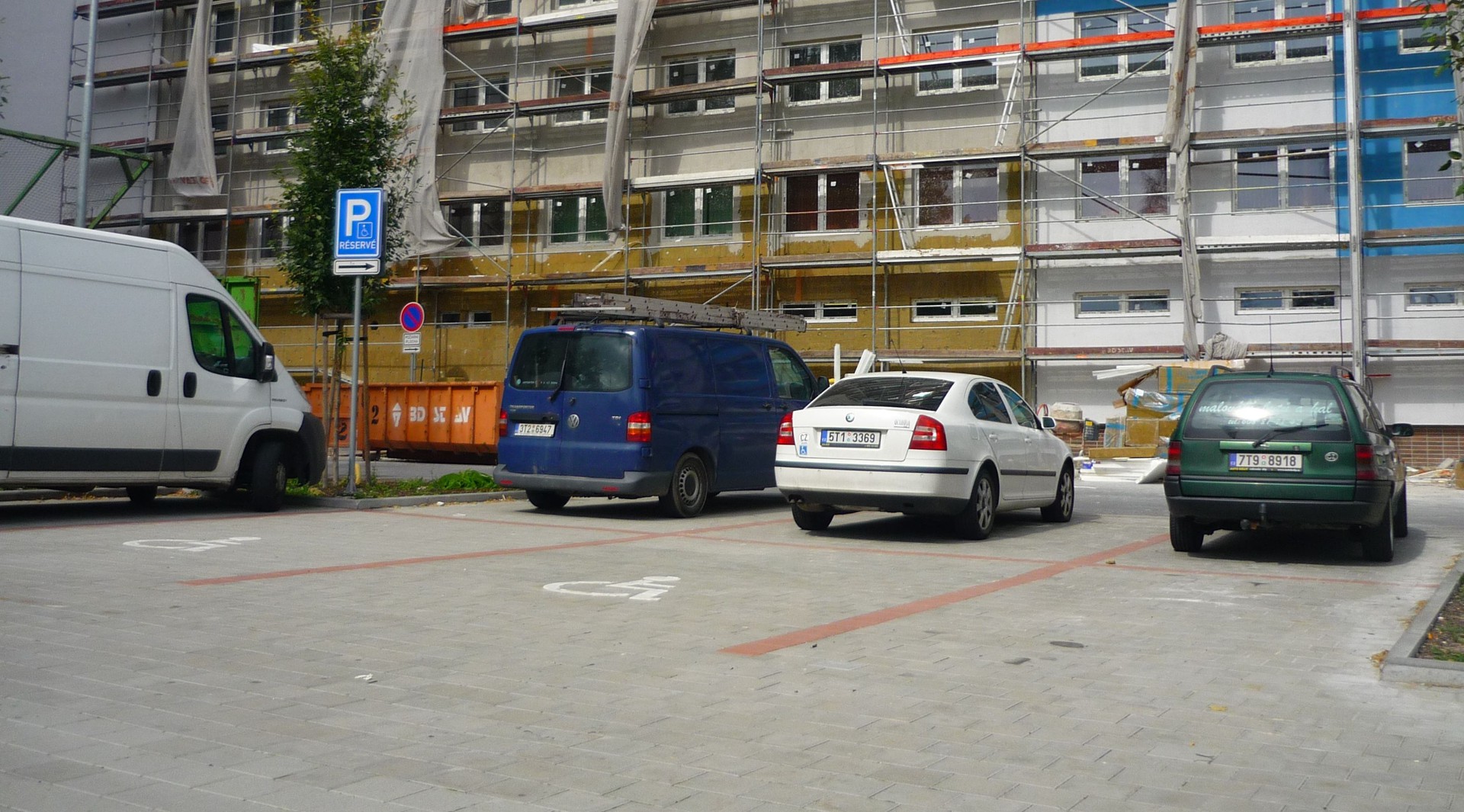 Parkoviště Studentská ul., Ostrava – Poruba