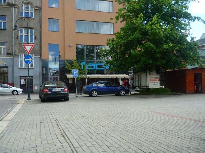 Vyhrazené parkoviště
