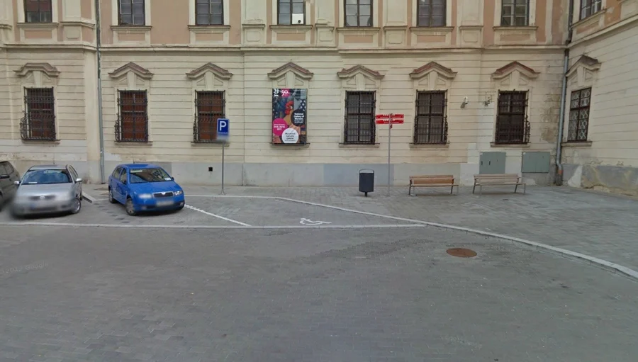 Vyhrazené parkoviště