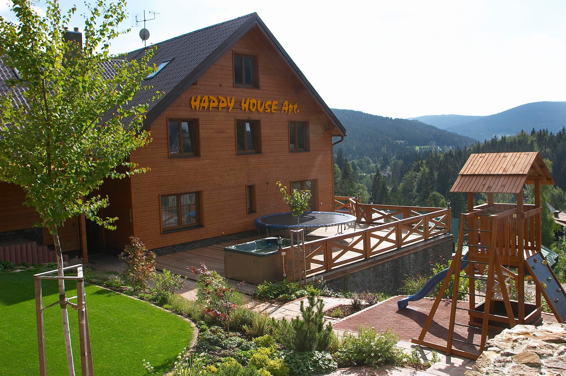 Happy House