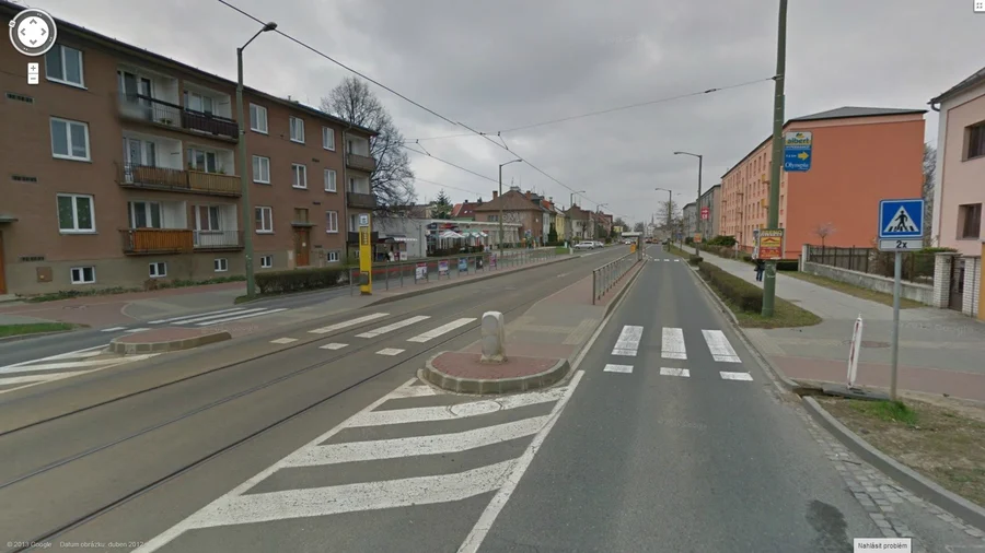 tramvajová zastávka U Kovárny