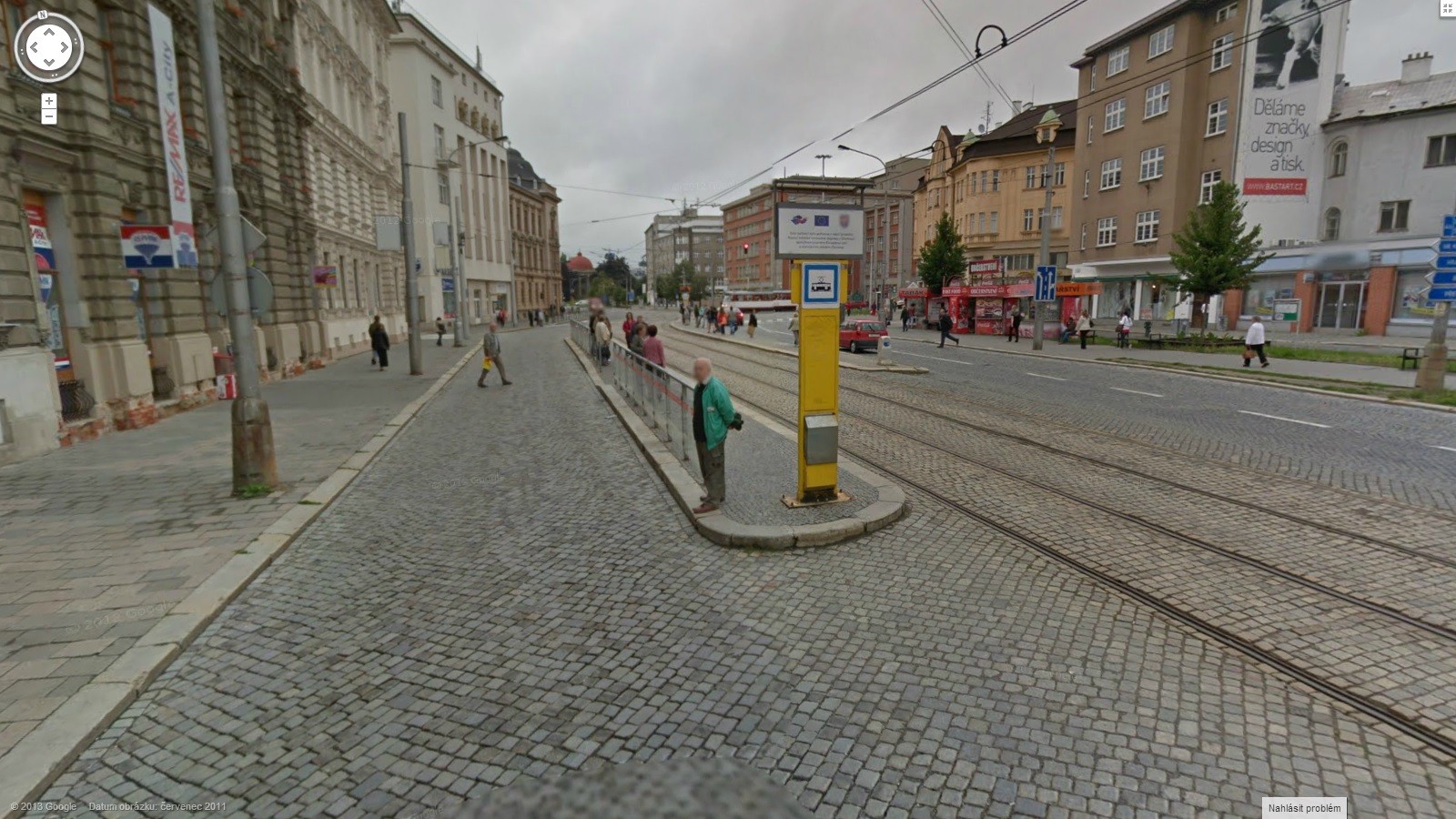 tramvajová zastávka Náměstí Hrdinů