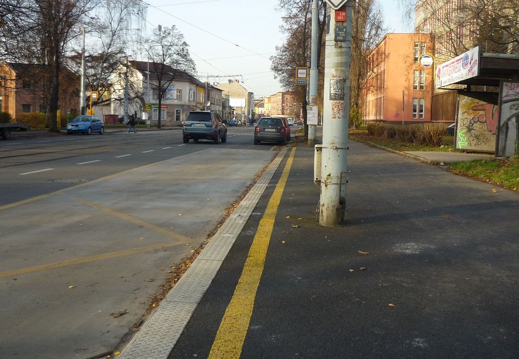 Autobusová zastávka MHD Mariánské Hory