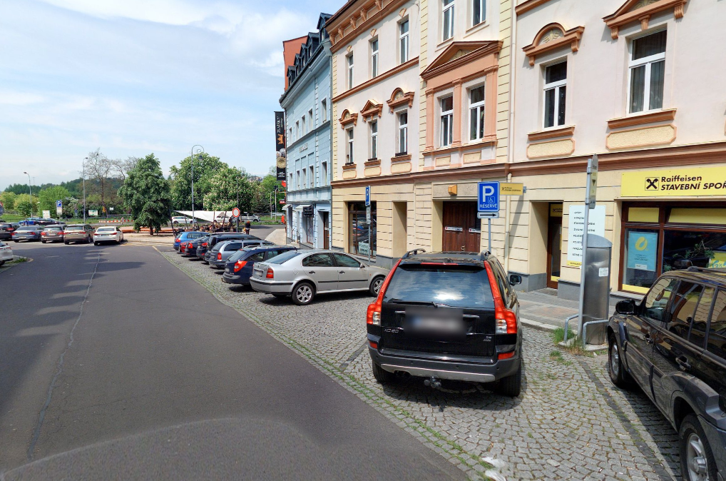 Parkoviště ul. Dr. Davida Bechera , Karlovy Vary 