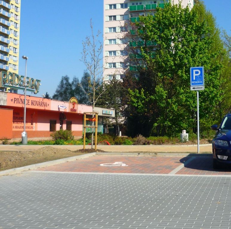 Vyhrazené parkoviště