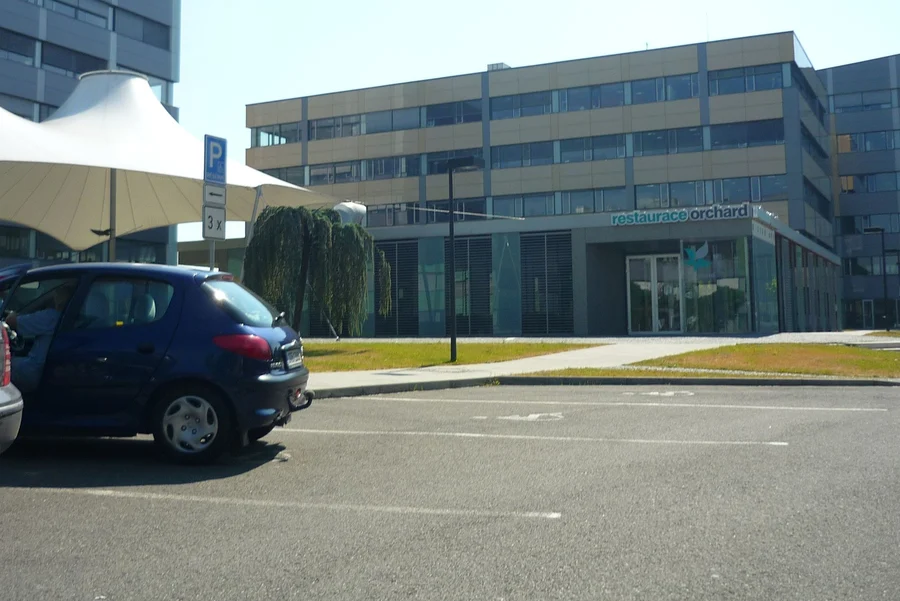 Vyhrazené parkoviště