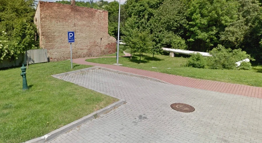 Parkoviště