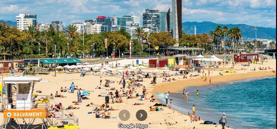 Nova Icaria beach, Barcelona, Španělsko