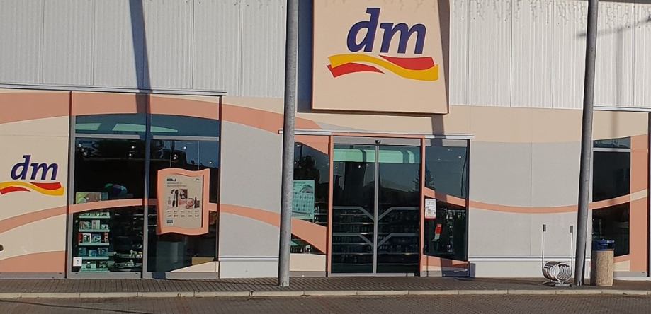 Drogerie dm Pražská ul., Pelhřimov