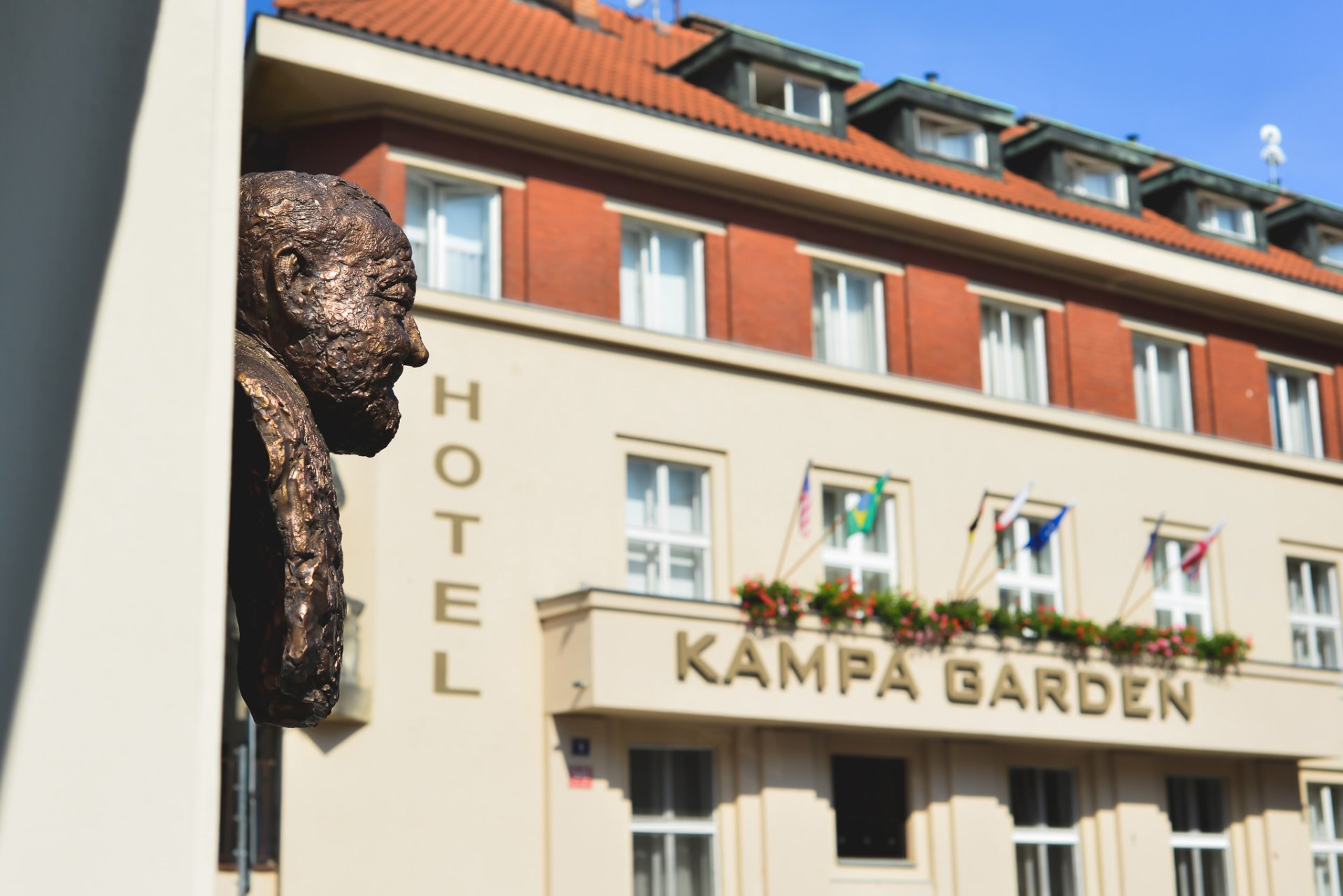 Pytloun Kampa Garden Hotel ****