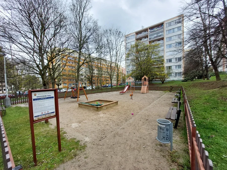 Mirovická Playground