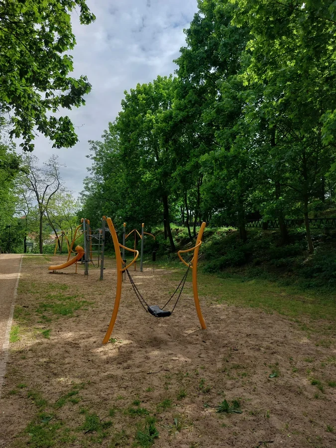 Mrázovka Playground