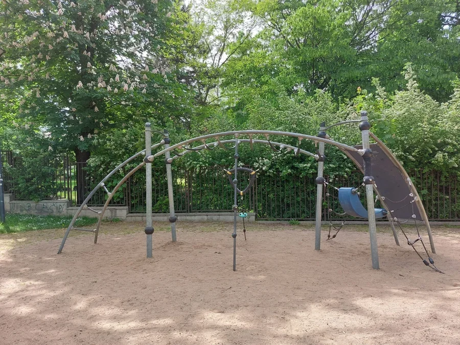 Sacré Coeur Playground