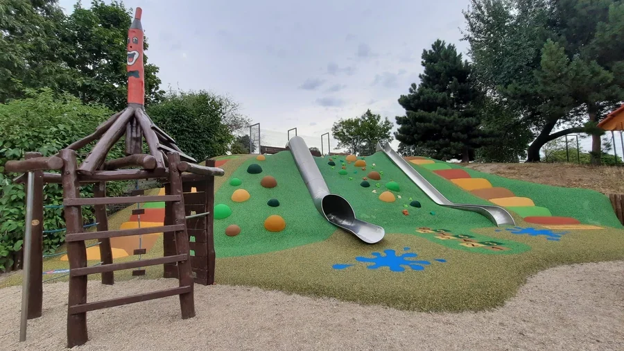 Parukářka Playground