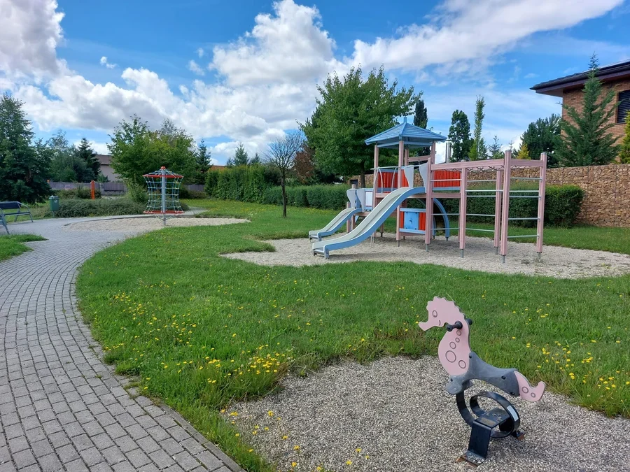 Labutí Playground