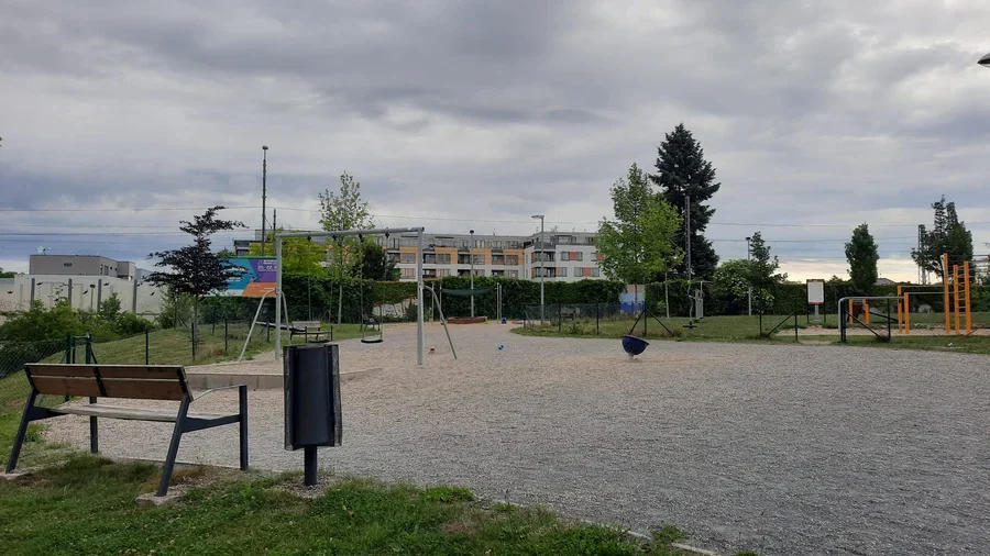 Ke kříži Playground