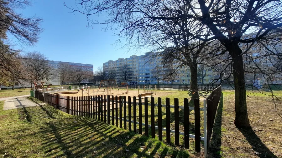 Veltruská – Large Playground