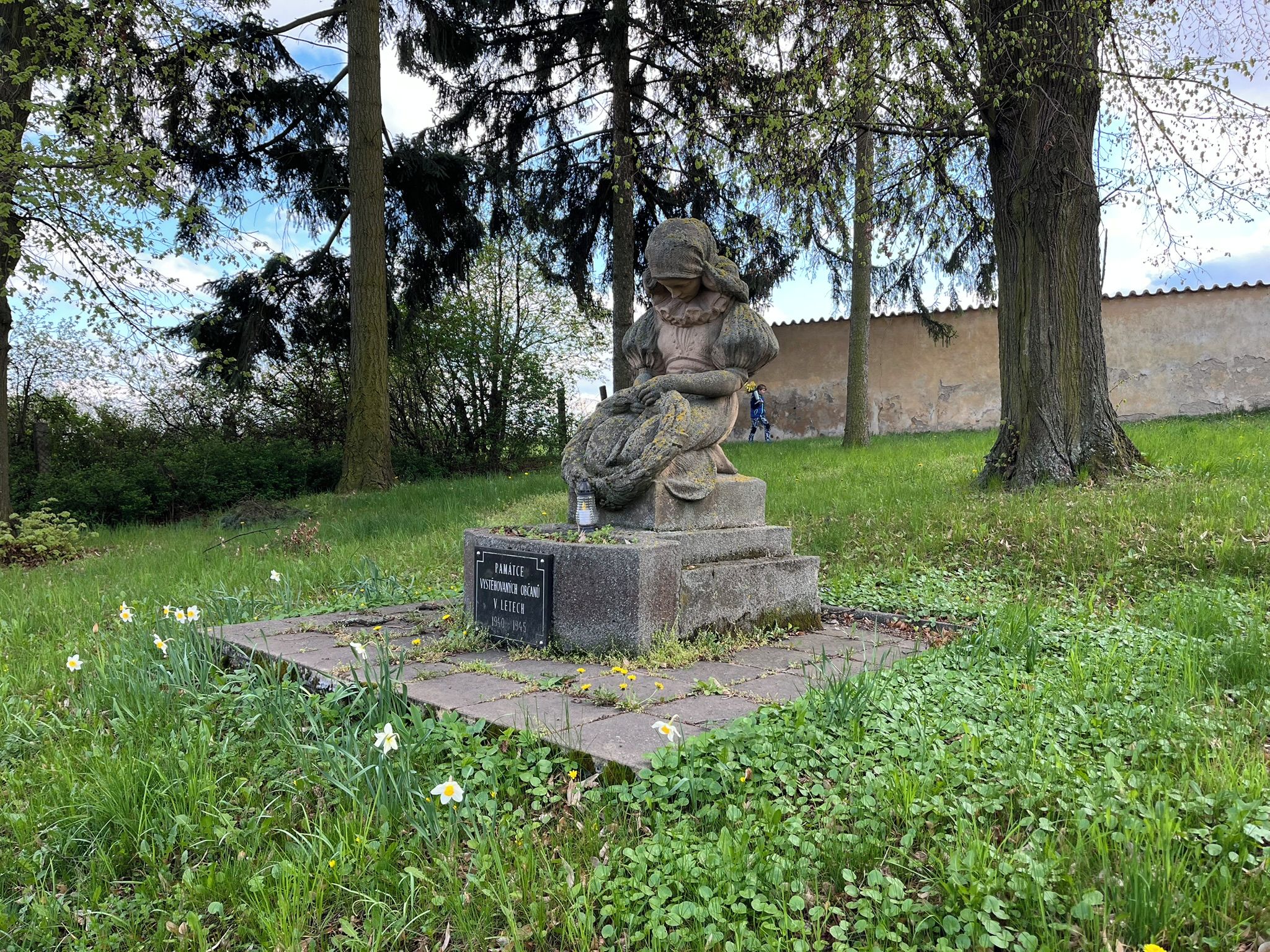 Pomník vystěhování Rychtářova