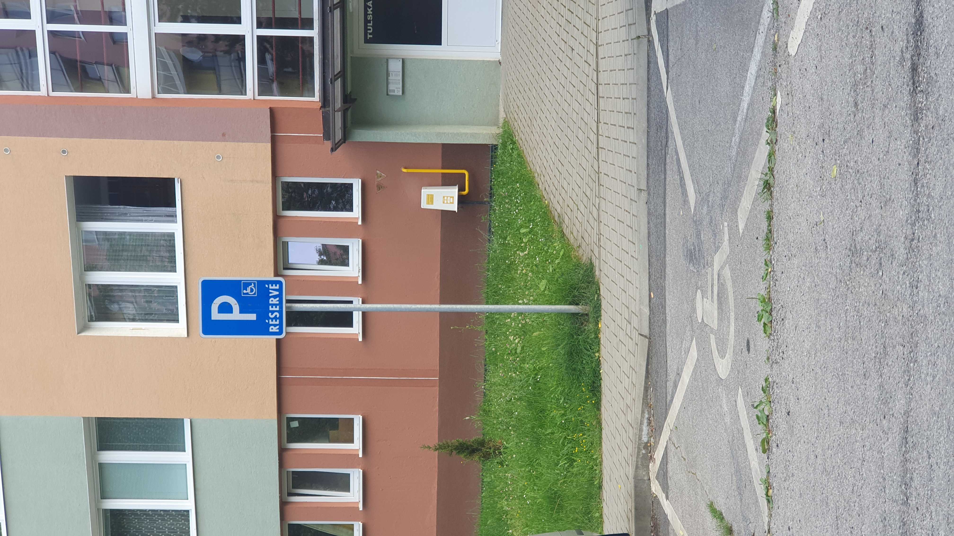 Parkovisko