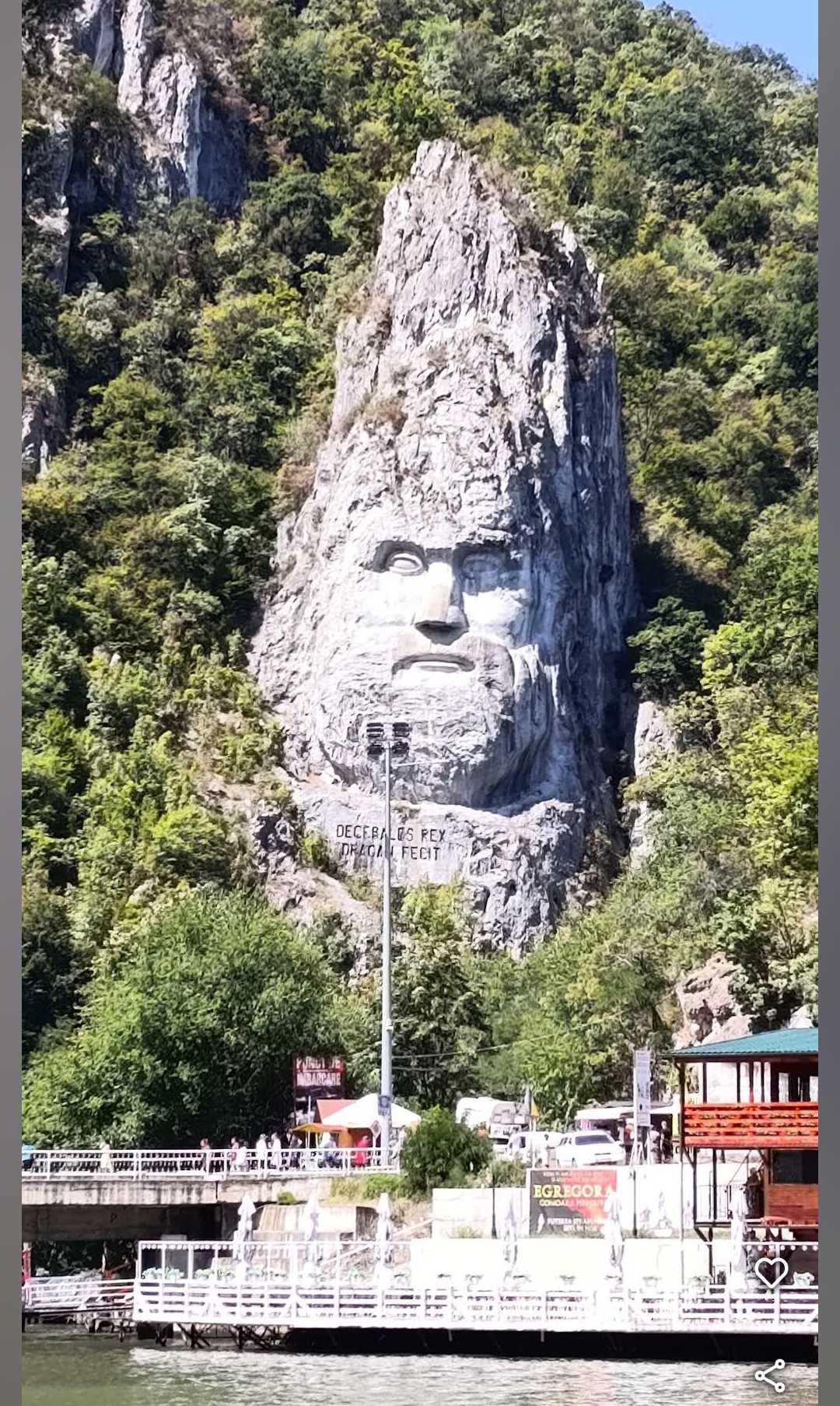 Tvar v kameni