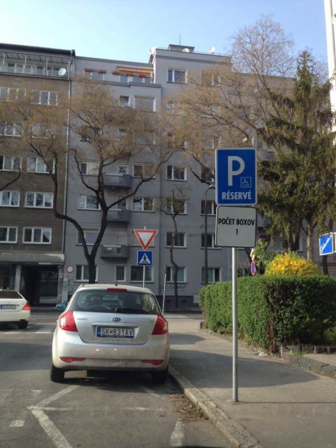 Vozičkárske parkovacie miesto