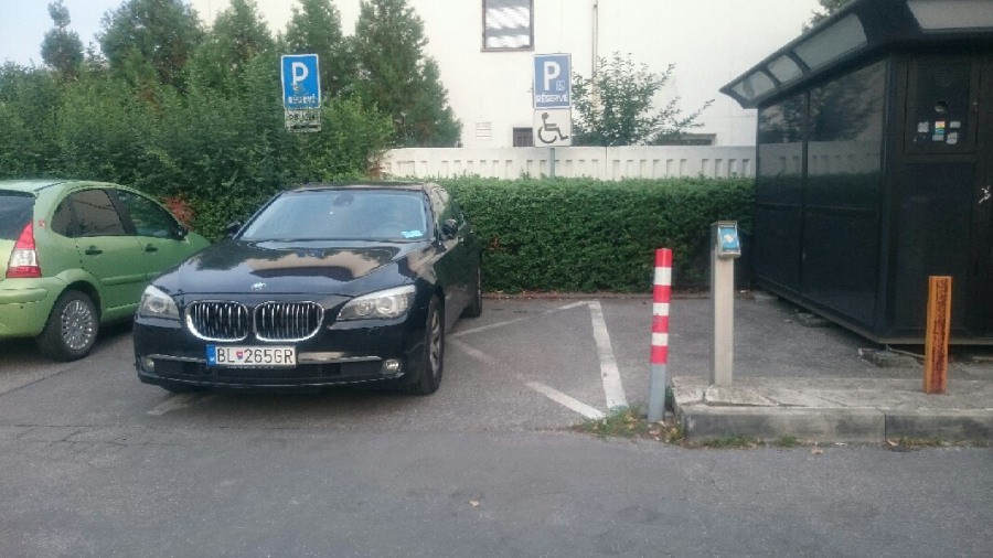 Vozičkárske parkovacie miesto