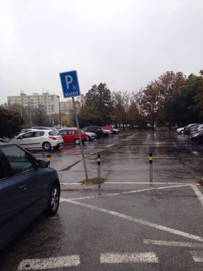 Vozičkárske parkovacie miesto