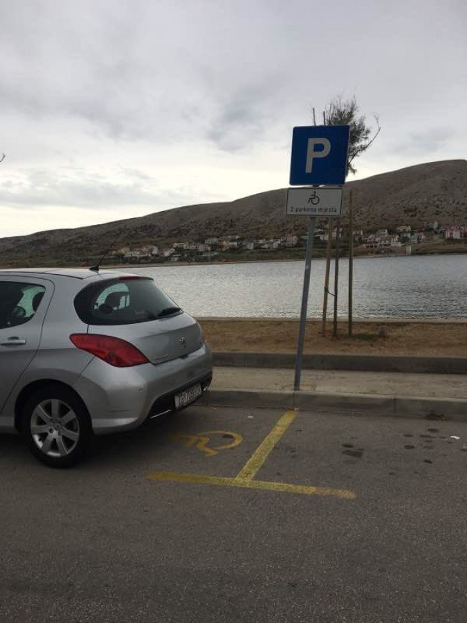 Vozičkárske parkovacie miesto